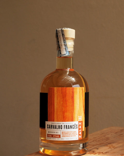 Moonshine Envelhecido em Carvalho Francês
